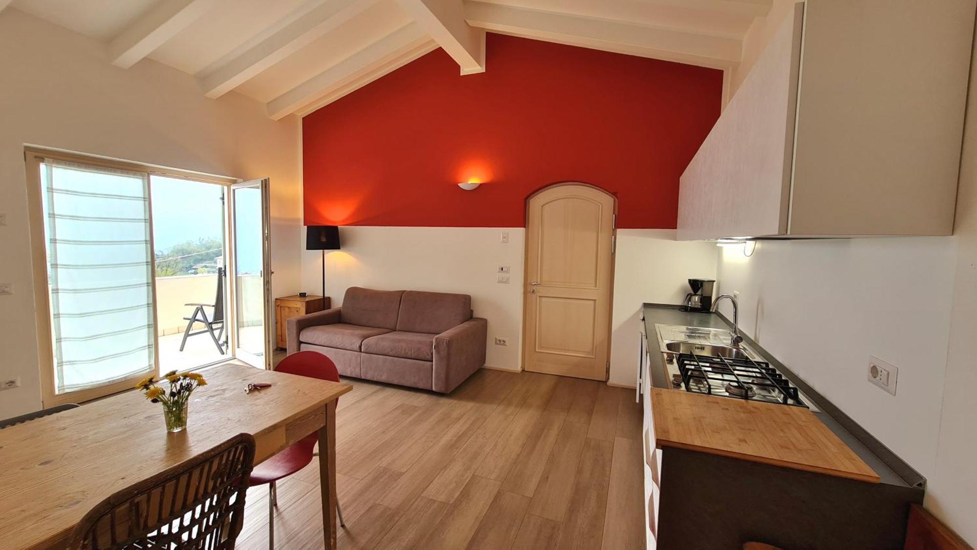 Villetta 56 Blu Yellow And Red Lake View Garden Private Parking By Garda Domus Mea Tremosine Zewnętrze zdjęcie